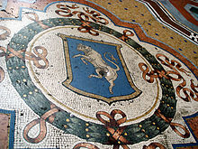 unconventional_tour 3494_-_Milano_-_Galleria_Vittorio_Emanuele_-_Stemma_di_Torino_-_Foto_Giovanni_Dall'Orto,_22-June-2007