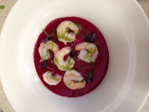 unconventional_tour Gazpacho di barbabietola con code di gambero